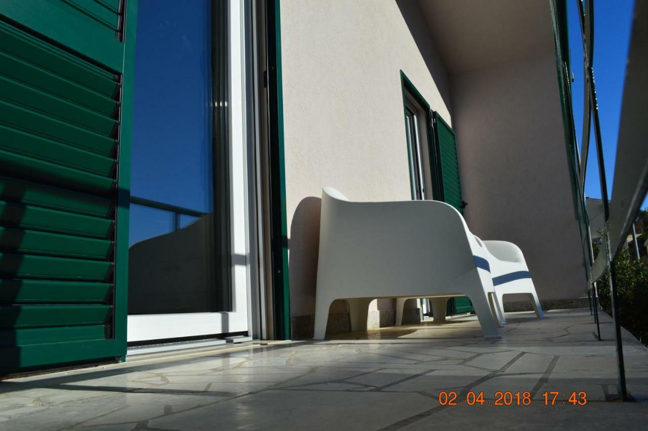 Villa Bandic Baška Voda エクステリア 写真