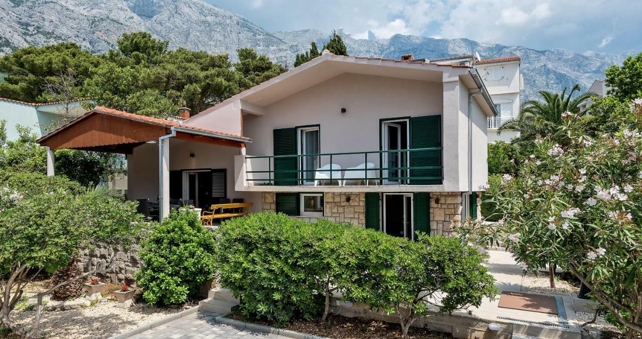 Villa Bandic Baška Voda エクステリア 写真