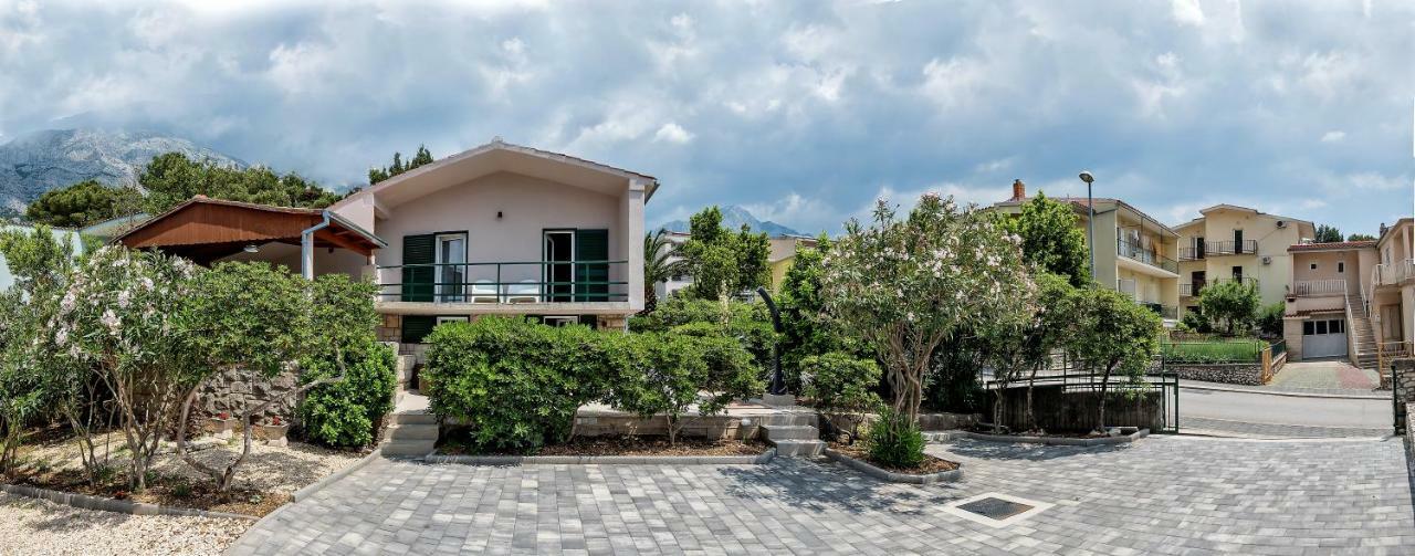Villa Bandic Baška Voda エクステリア 写真