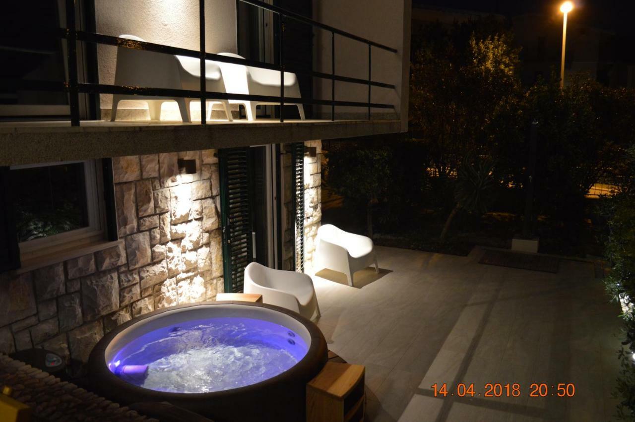 Villa Bandic Baška Voda エクステリア 写真